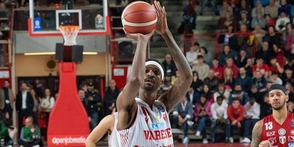 前太阳内线转战法甲！表现欠佳引关注