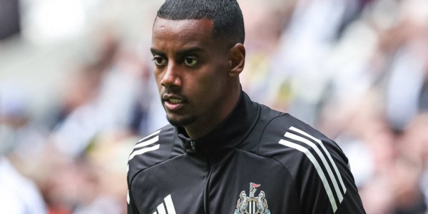 还来？！伊萨克向纽卡申请离队 利物浦创英超纪录报价