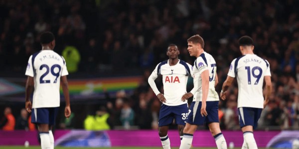 真神奇！热刺冲击欧冠+英冠，创造了一堆纪录