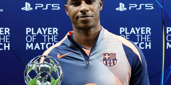 拉什福德双响荣膺欧冠最佳，头球破门展现精湛技艺！赛后讽曼联和阿莫林